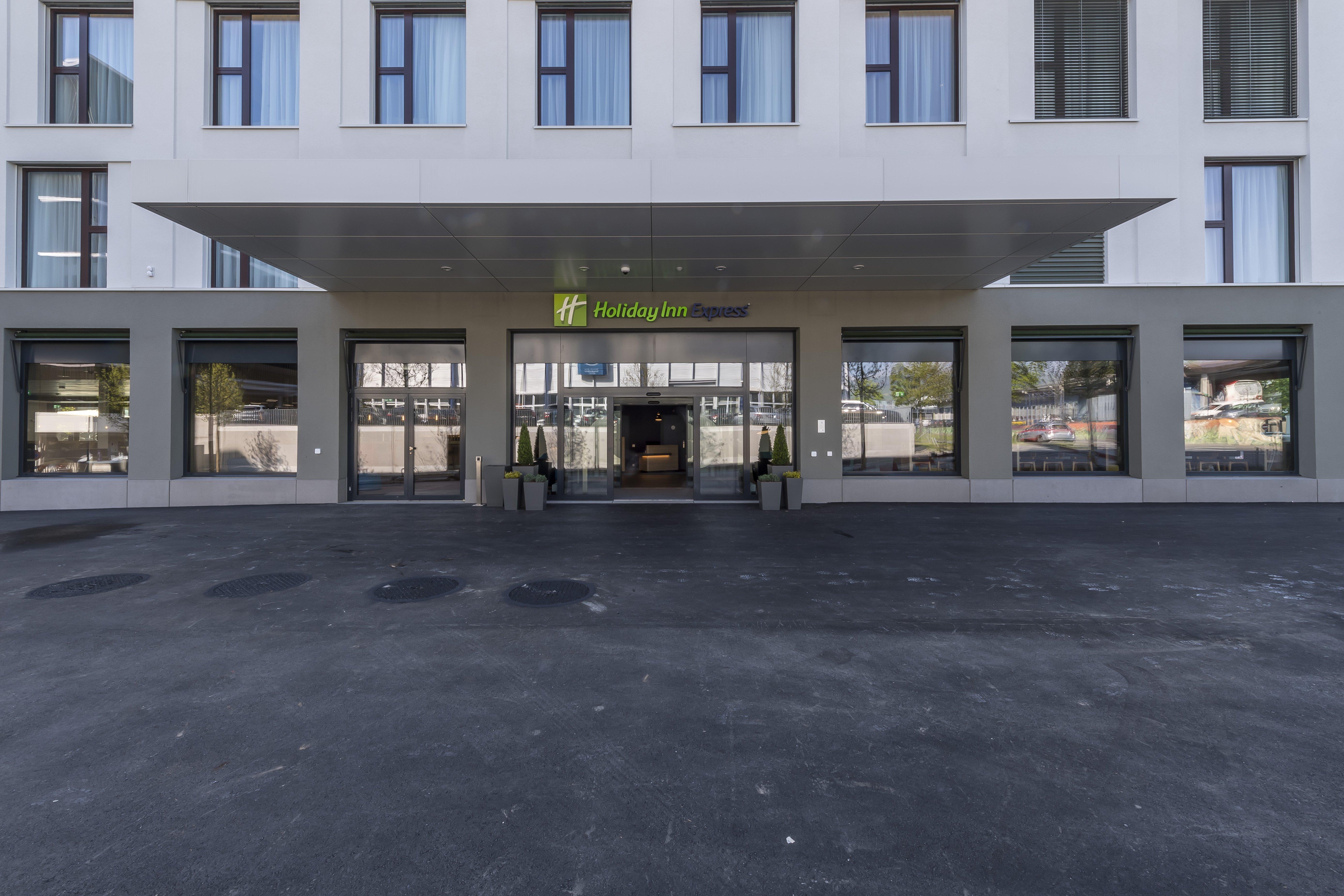 Holiday Inn Express - Luzern - Kriens, An Ihg Hotel Extérieur photo